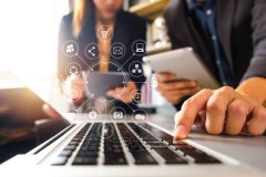 选择对的WhatsApp群发软件可以提升多少效率？